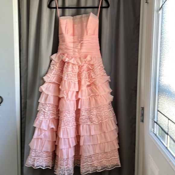 Dresses & Skirts - Pretty in Pink-Vintage grad/prom strapless dress